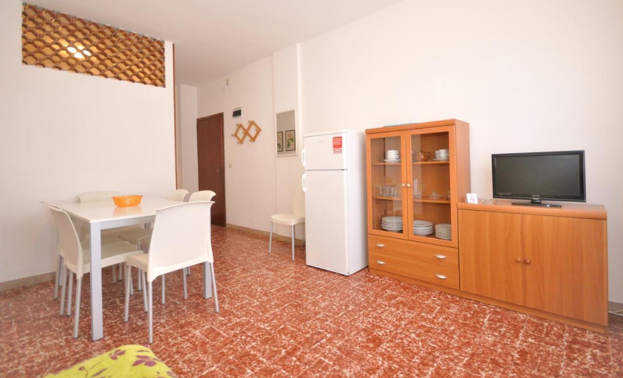 Condominio Malta Bibione Exteriör bild